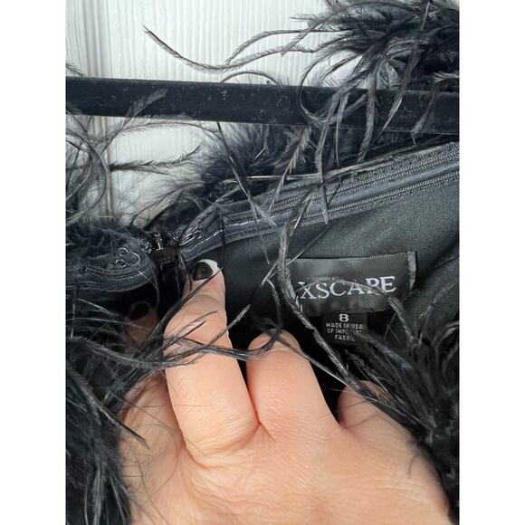 XSCAPE Womens Black Feathered Unlined Elbow Sleeve Sheath Velvet Ruched Dress 8 - Picture 6 of 10